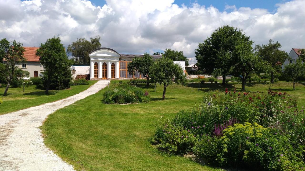 Hotel Zamek Hradek u Susice Zewnętrze zdjęcie