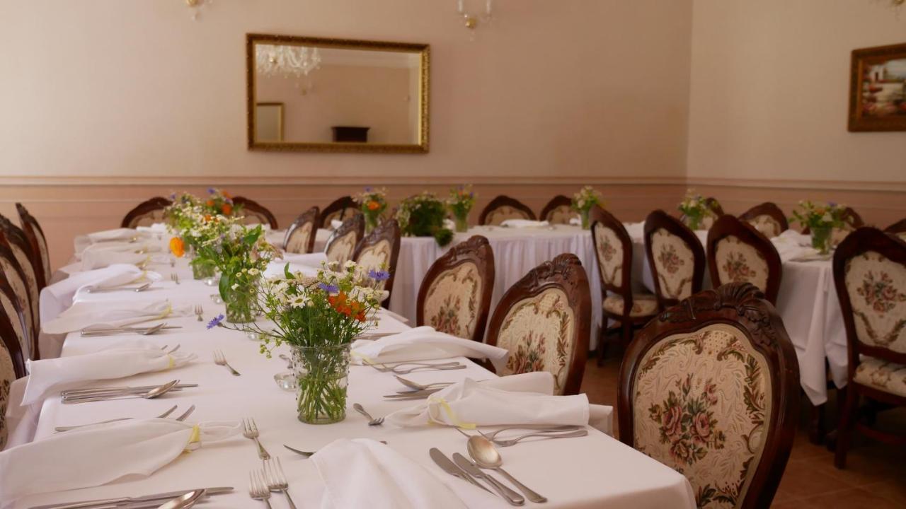 Hotel Zamek Hradek u Susice Zewnętrze zdjęcie