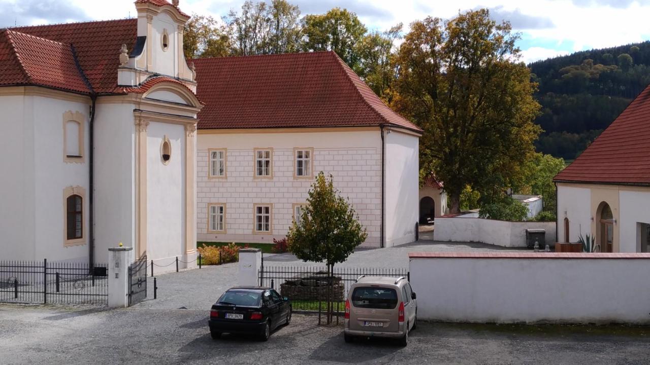 Hotel Zamek Hradek u Susice Zewnętrze zdjęcie