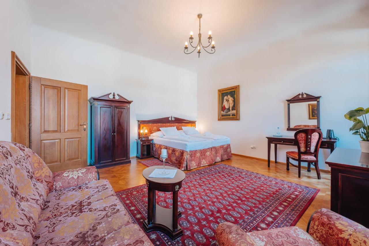 Hotel Zamek Hradek u Susice Zewnętrze zdjęcie